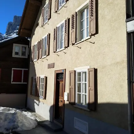Zur Warmen Brunnen *